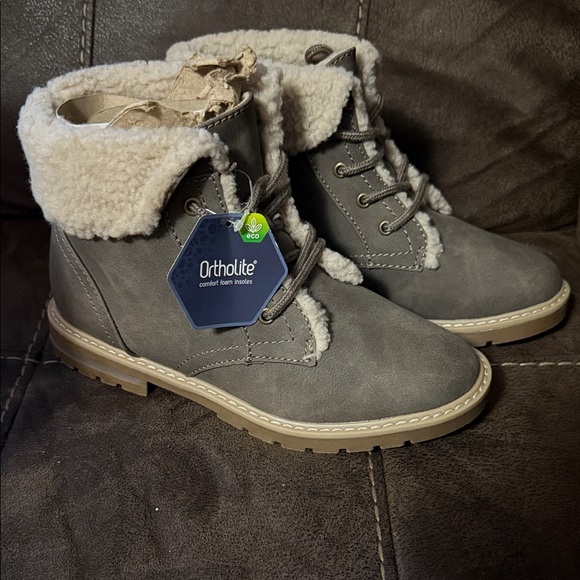 Gray Fur-Lined Boots with Ortholite Comfort - Picture 1 of 1